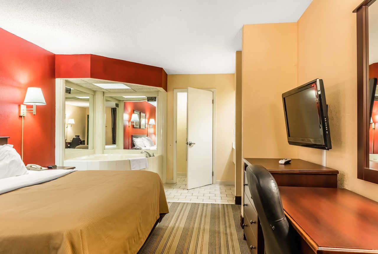 Quality Inn Gordonsville Esterno foto
