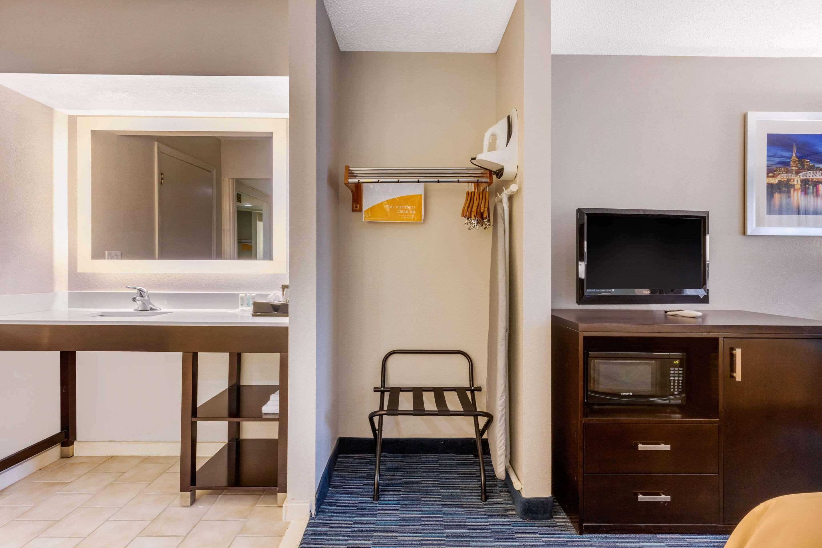 Quality Inn Gordonsville Esterno foto