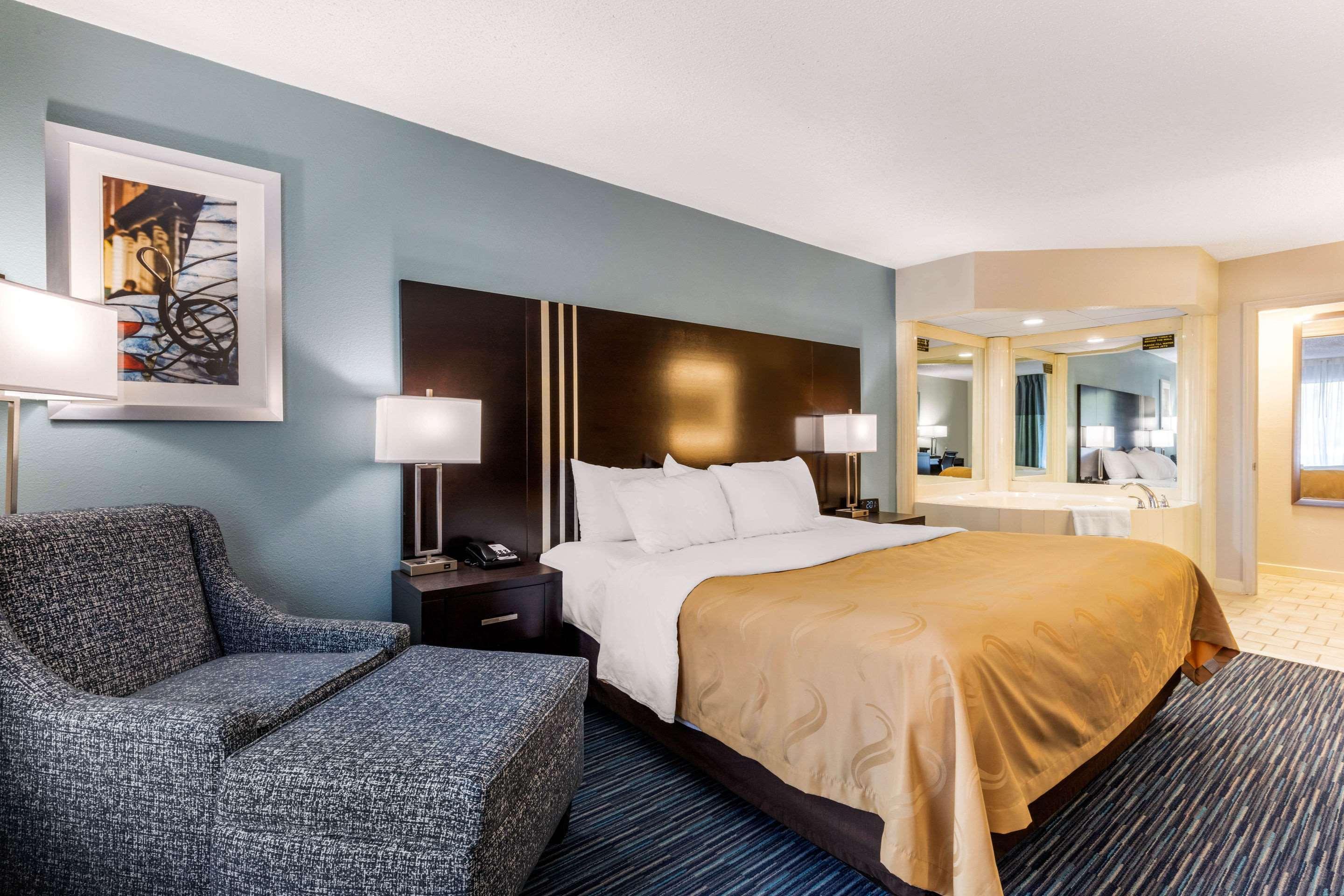 Quality Inn Gordonsville Esterno foto
